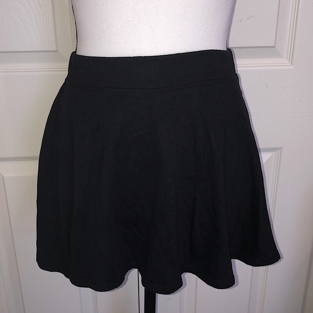 Girls skort size 14